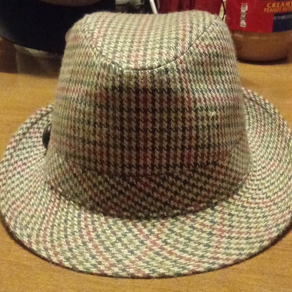 Fedora hat